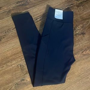 Lou and Grey Navy Leggings with pockets